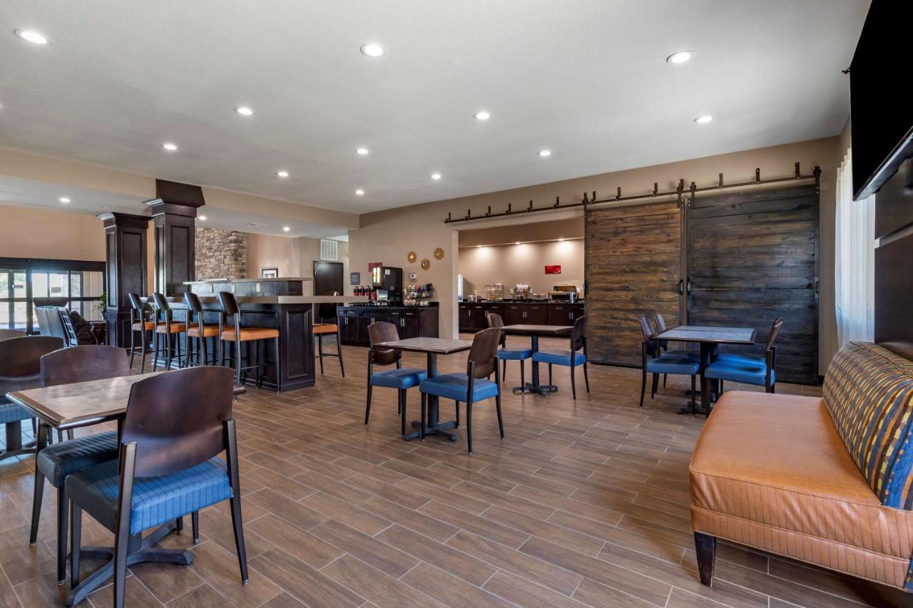 Best Western Plus Big Lake Inn Экстерьер фото