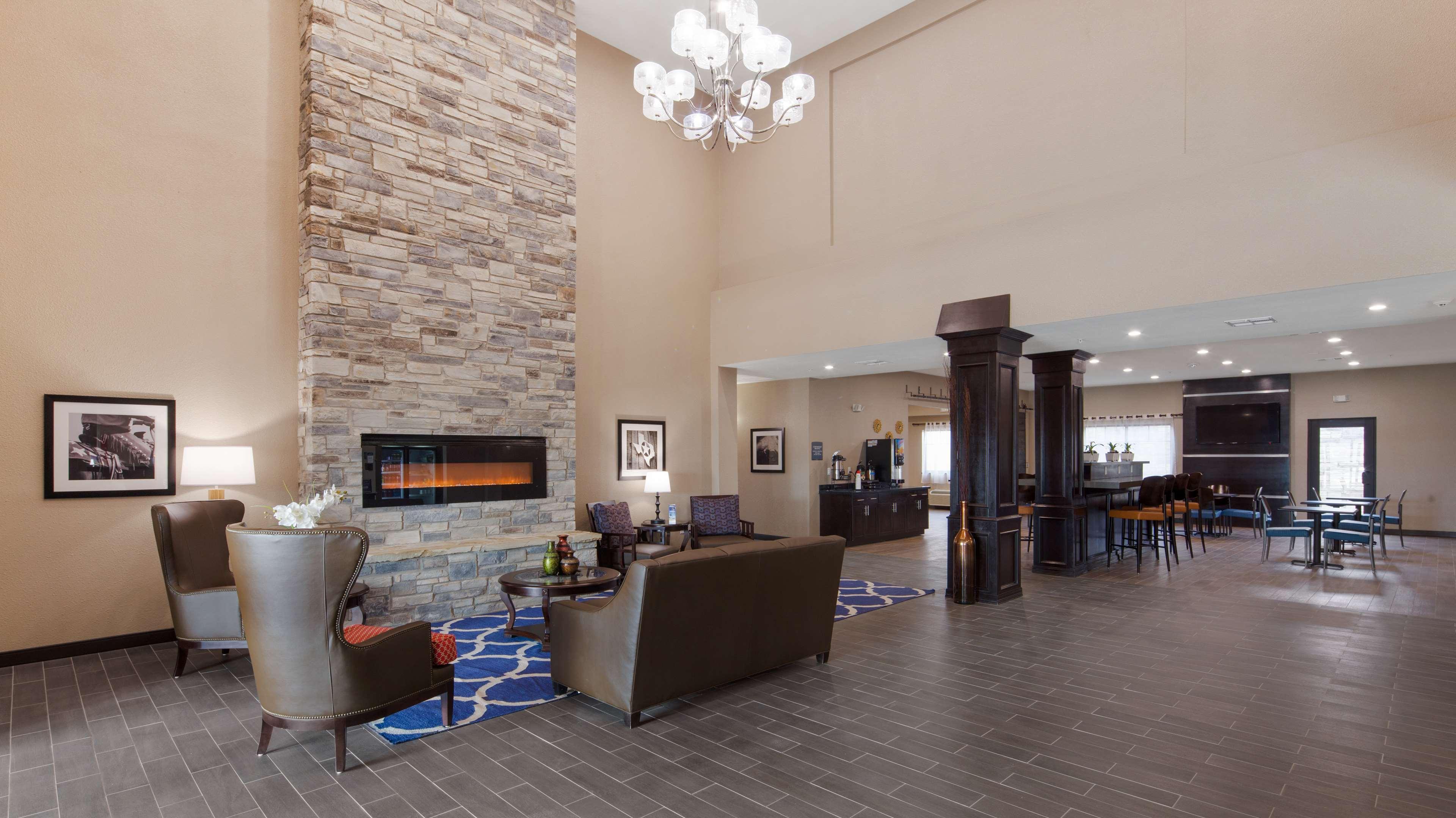 Best Western Plus Big Lake Inn Экстерьер фото